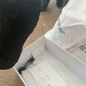 Selling these brand new shoes , we’re going to get gifted but change of plans …